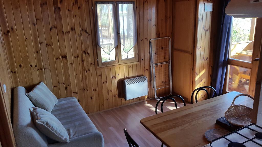 Camping La Motte Flottante La Freissinouse Exterior photo